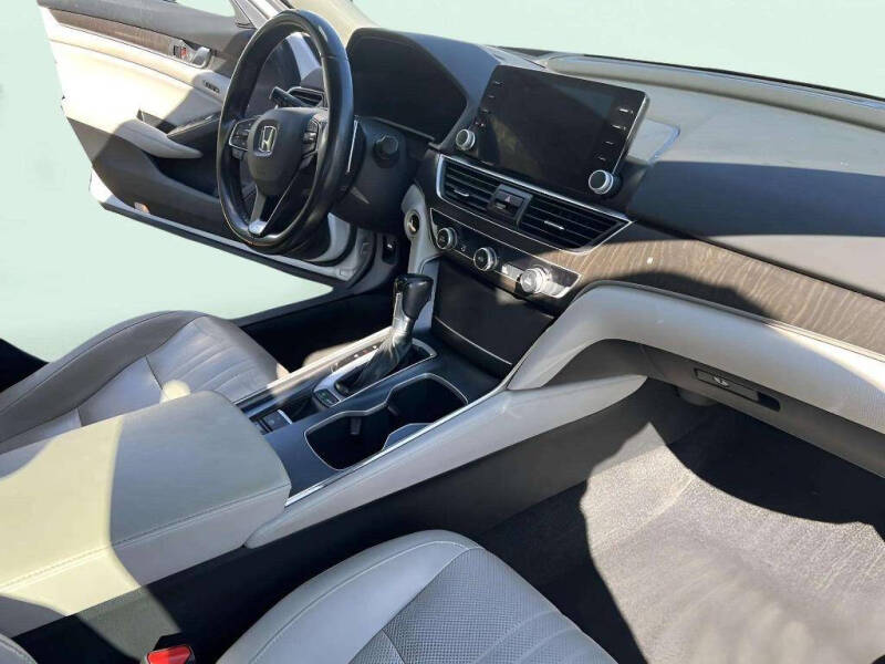 2018 Honda Accord Touring