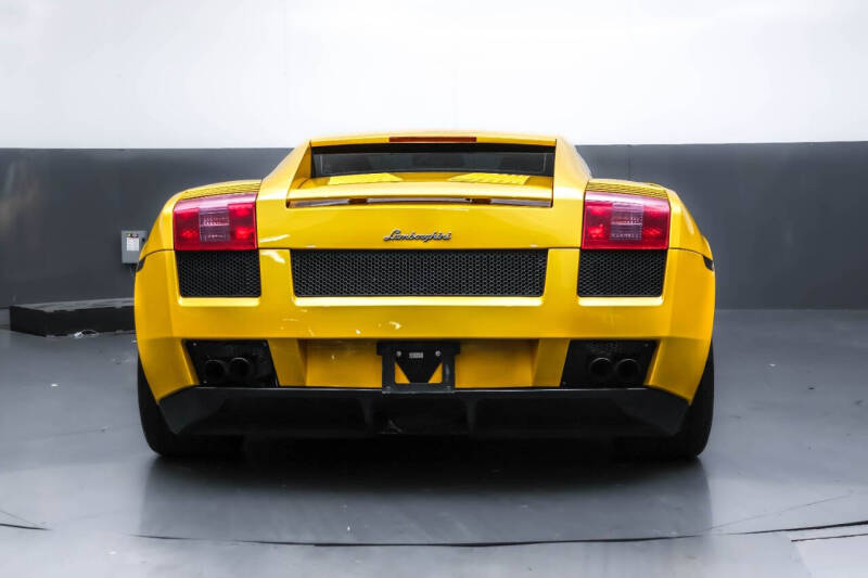 2004 Lamborghini Gallardo