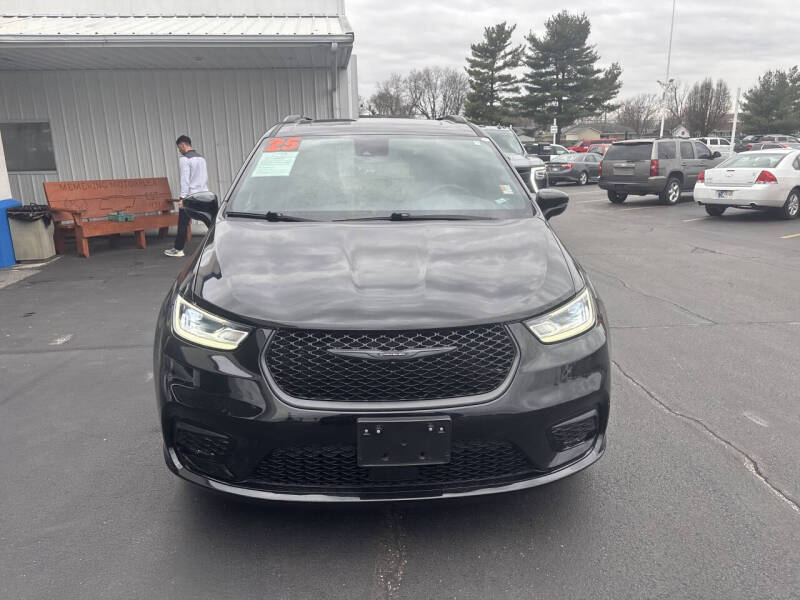 2025 Chrysler Pacifica Limited