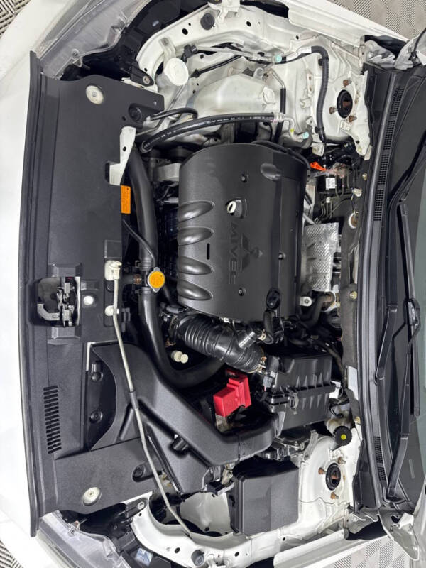 2013 Mitsubishi Lancer ES