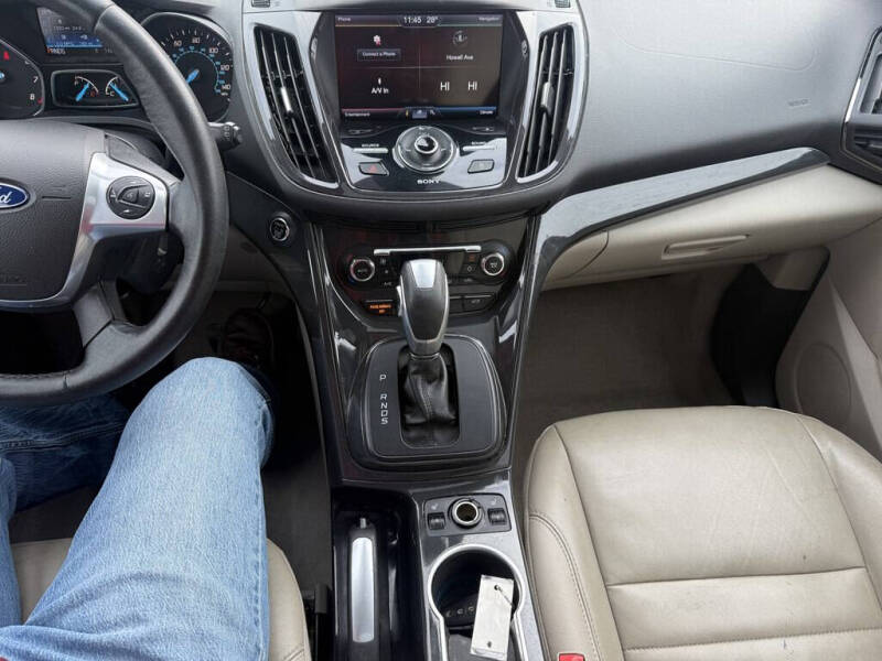 2015 Ford Escape Titanium