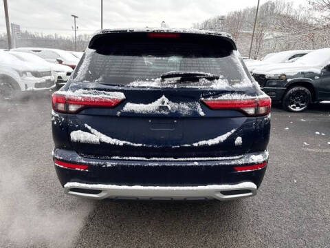 2024 Mitsubishi Outlander