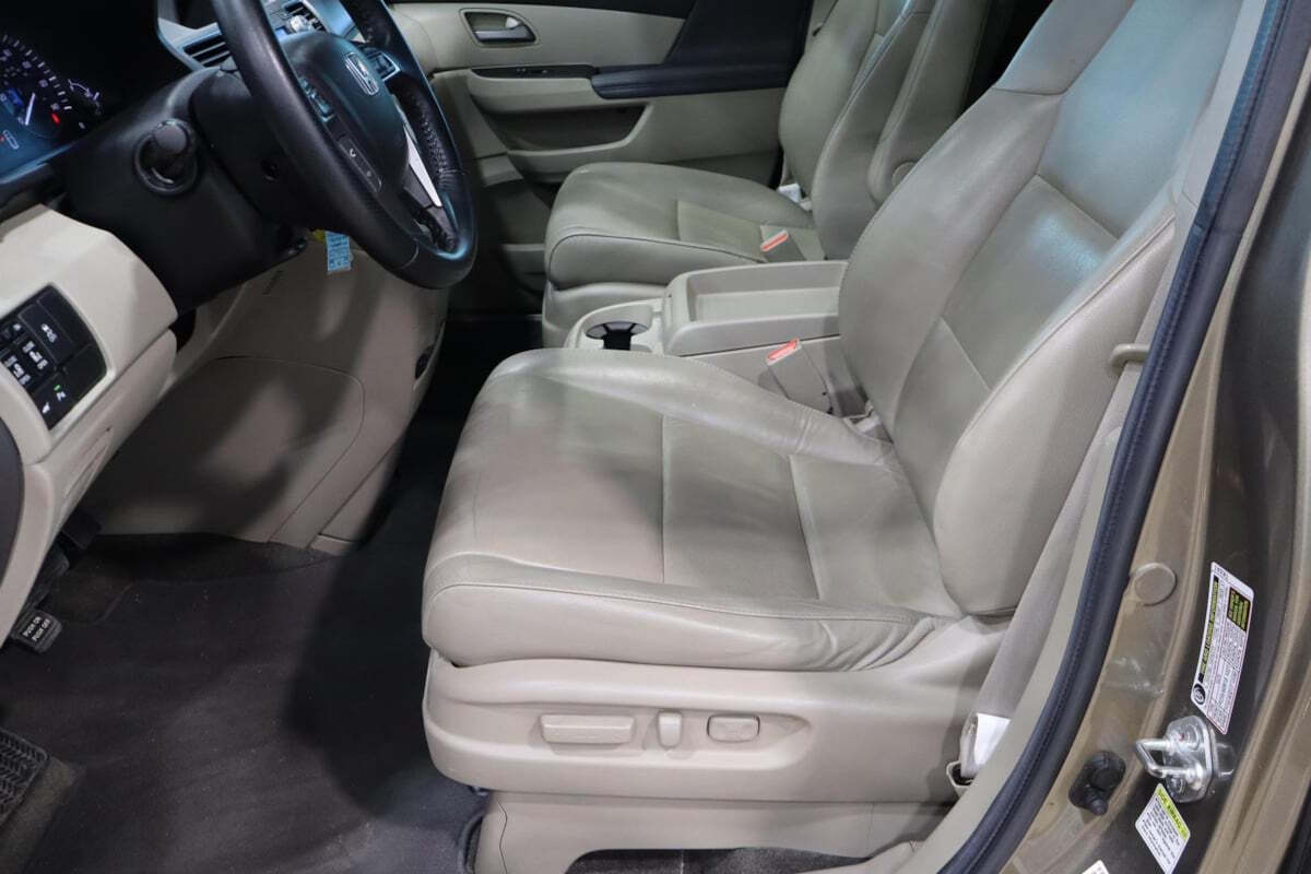 2013 Honda Odyssey for sale at IMD MOTORS, INC in Dallas, TX