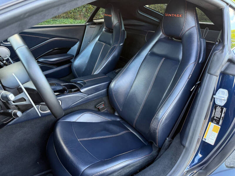 2019 Aston Martin Vantage