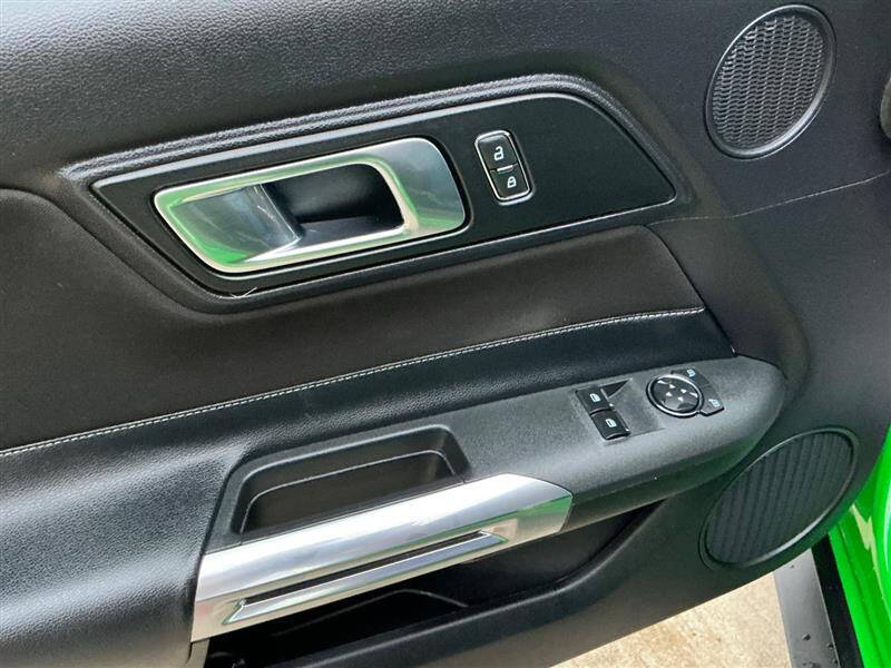 2019 Ford Mustang EcoBoost