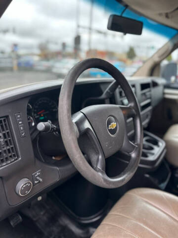 2013 Chevrolet Express 2500