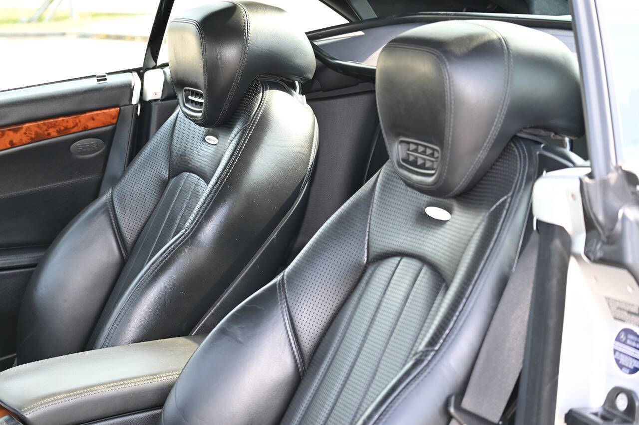 2011 Mercedes-Benz SL-Class 19