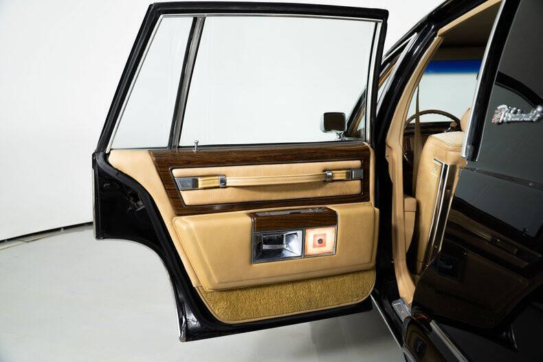 1977 Cadillac DeVille