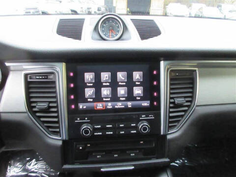 2017 Porsche Macan S