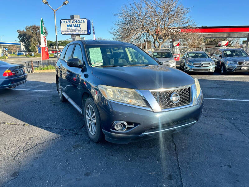 Used 2015 Nissan Pathfinder S with VIN 5N1AR2MN3FC628682 for sale in Fremont, CA