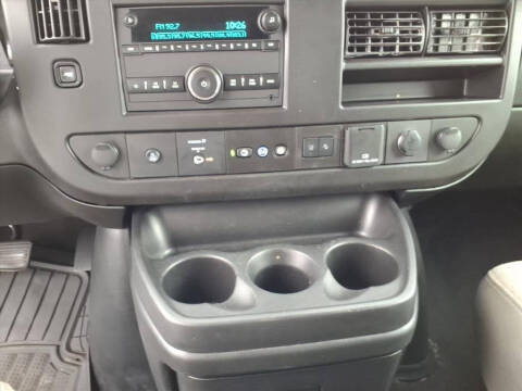 2022 Chevrolet Express LT 3500