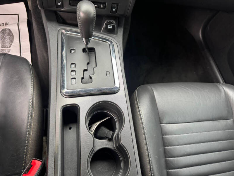 2014 Dodge Challenger SXT Plus