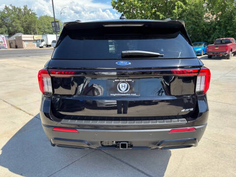 2025 Ford Explorer ST-Line
