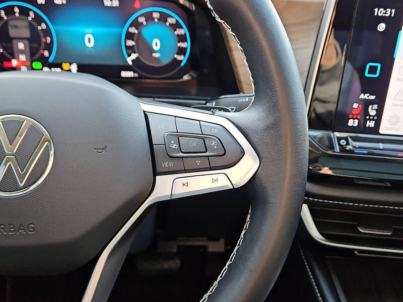 2025 Volkswagen Atlas SE