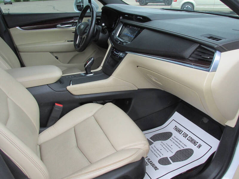 2017 Cadillac XT5 Premium Luxury