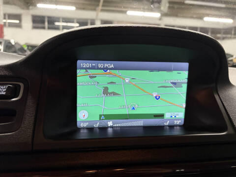 2015 Volvo XC70 T6 Platinum