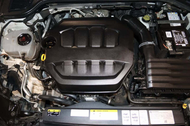 2022 Volkswagen Golf GTI SE