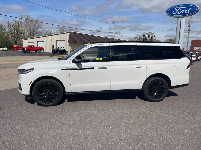 2025 Lincoln Navigator L Reserve