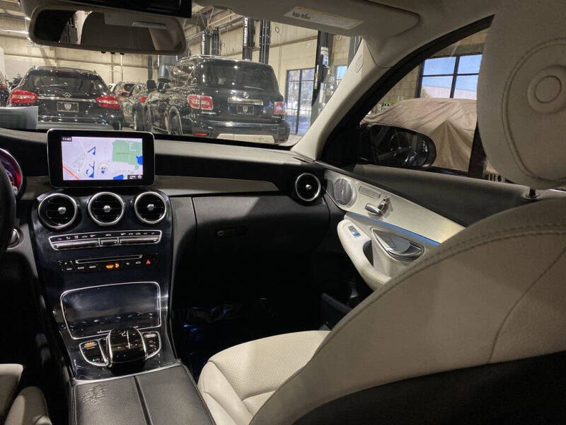 2017 Mercedes-Benz C-Class