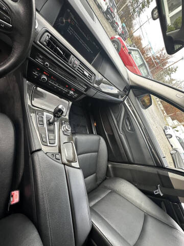 2013 BMW 5 Series 528i xDrive