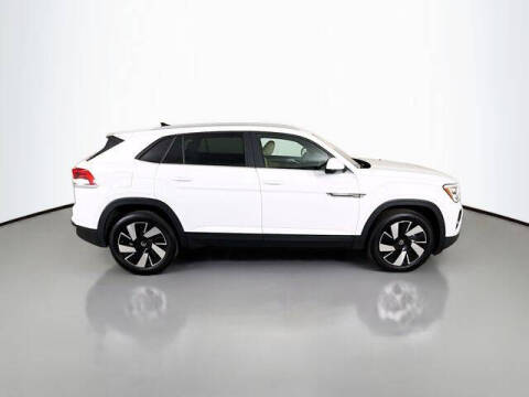 2024 Volkswagen Atlas Cross Sport SE 4Motion