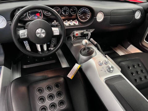 2005 Ford GT