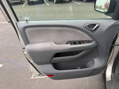 2005 Honda Odyssey LX