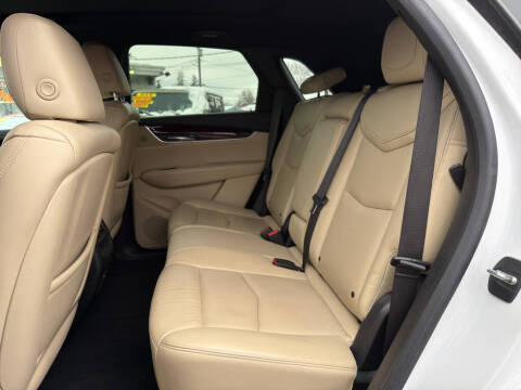 2017 Cadillac XT5 Luxury