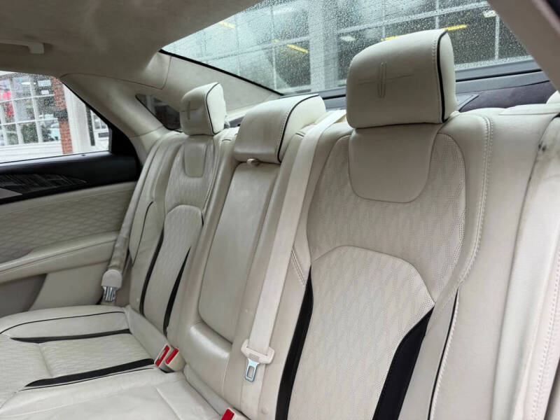 2017 Lincoln MKZ Black Label