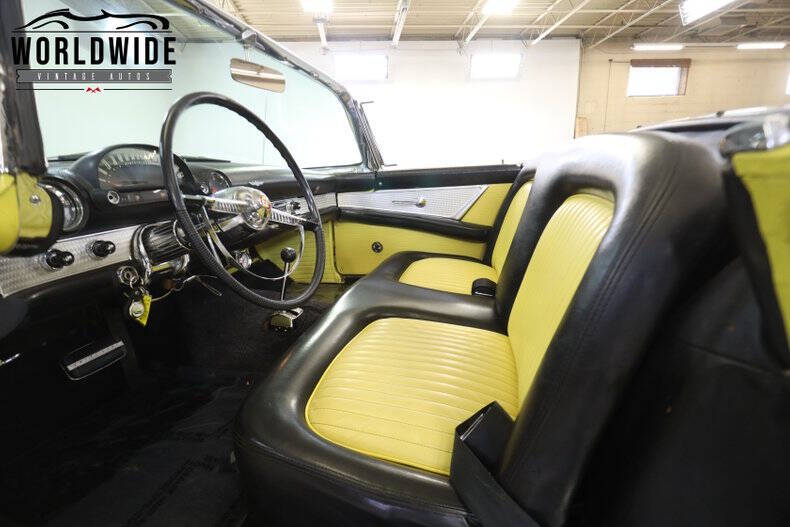 1955 Ford Thunderbird