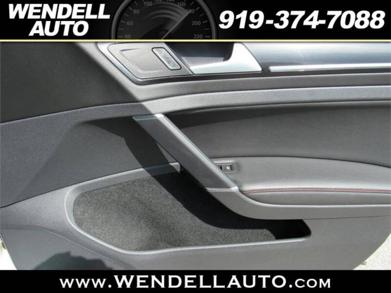 2017 Volkswagen Golf GTI SE