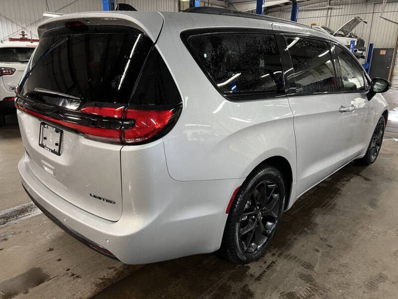 2026 Chrysler Pacifica Limited