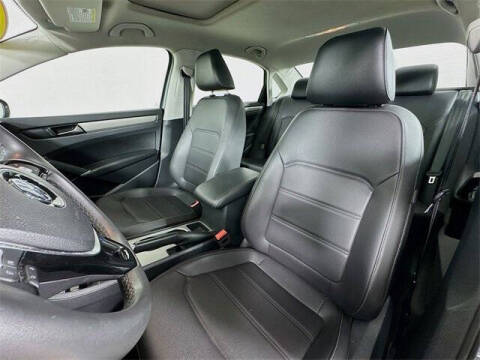 2022 Volkswagen Passat SE