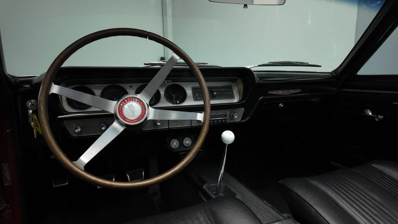1964 Pontiac GTO 43