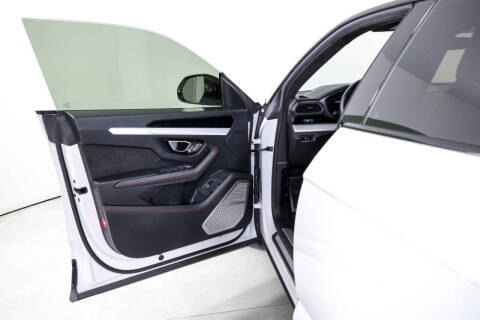 2022 Lamborghini Urus