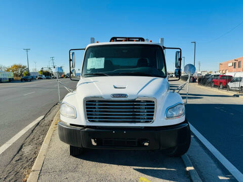 2008 Freightliner M2 106