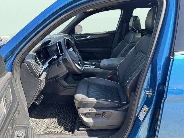2024 Volkswagen Atlas Cross Sport SEL Premium R-Line 4Motion