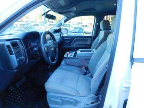 2017 Chevrolet Silverado 1500 Custom