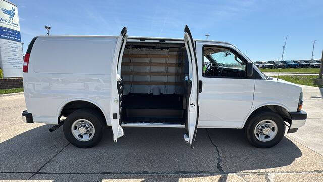 2024 Chevrolet Express 2500