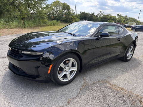 2023 Chevrolet Camaro for sale at Pary's Auto Sales in Garland TX
