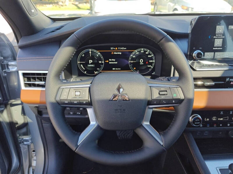 2025 Mitsubishi Outlander PHEV SEL