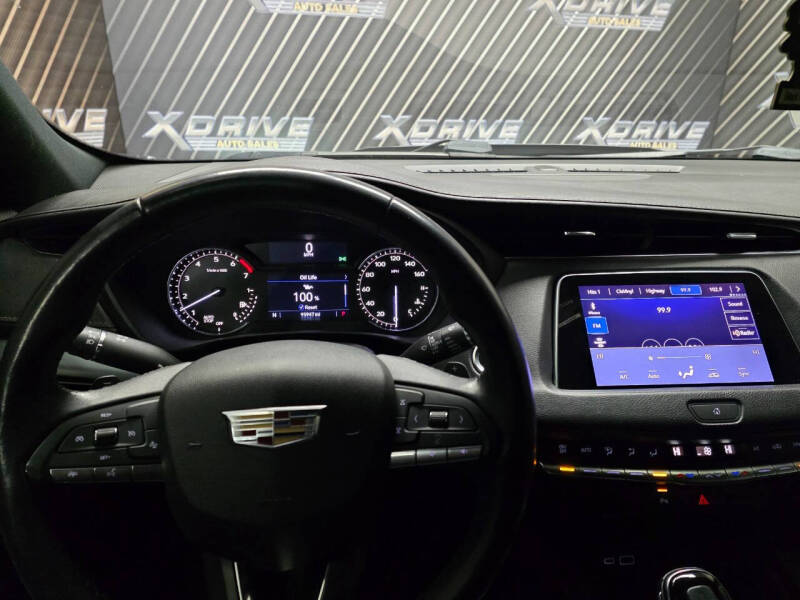 2020 Cadillac XT4 Premium Luxury