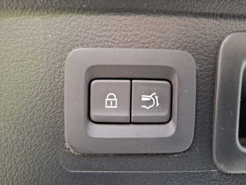 2025 Mazda CX-50 2.5 S Premium