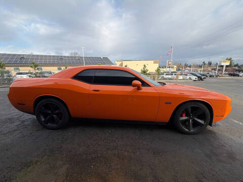 2012 Dodge Challenger SRT8 392