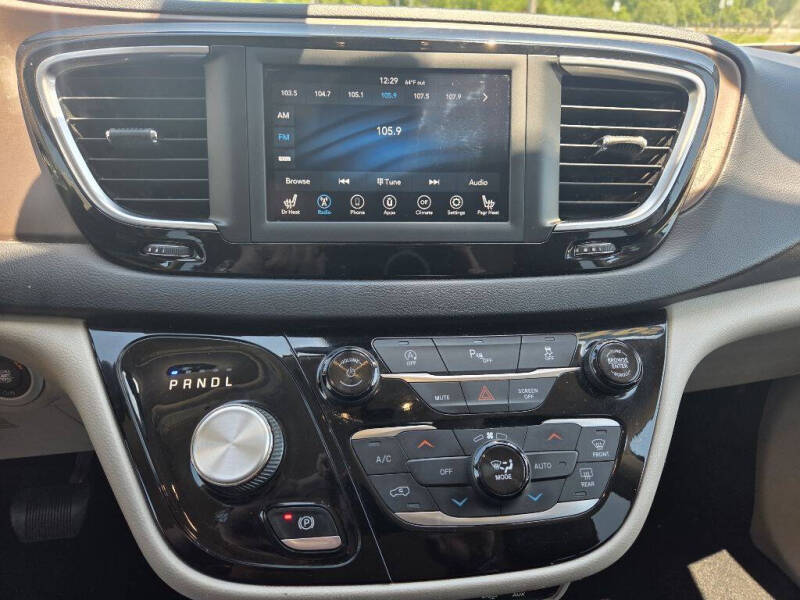 2019 Chrysler Pacifica Touring L