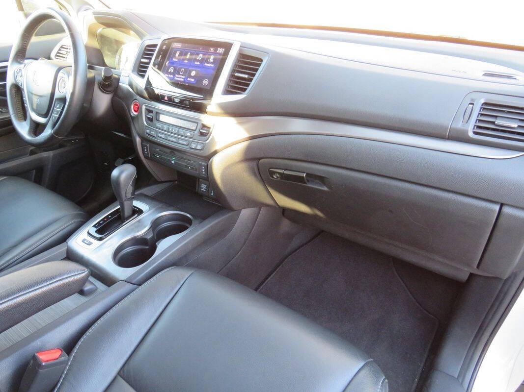 2018 Honda Pilot for sale at Vrbo Motors in Linden, NJ