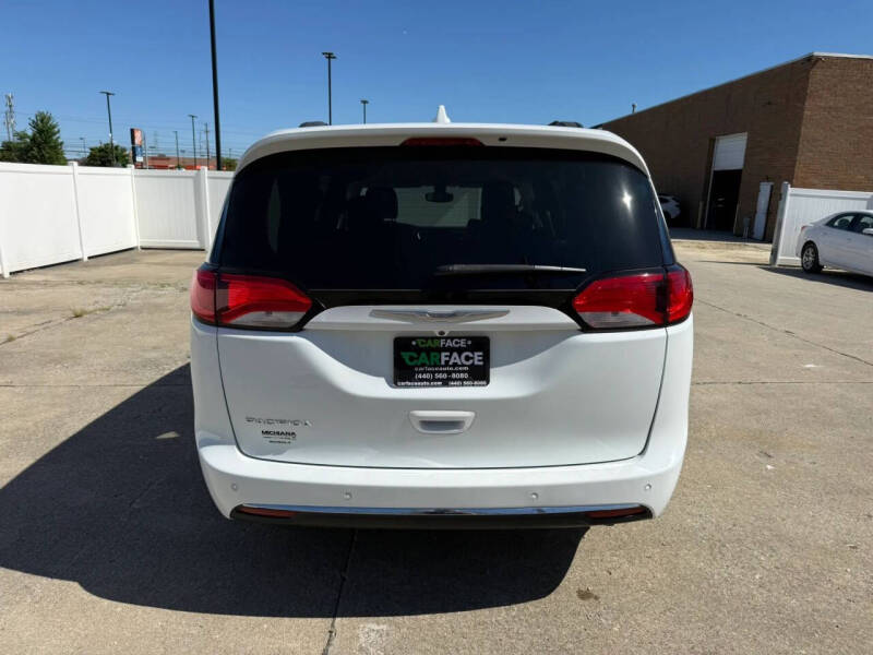 2017 Chrysler Pacifica