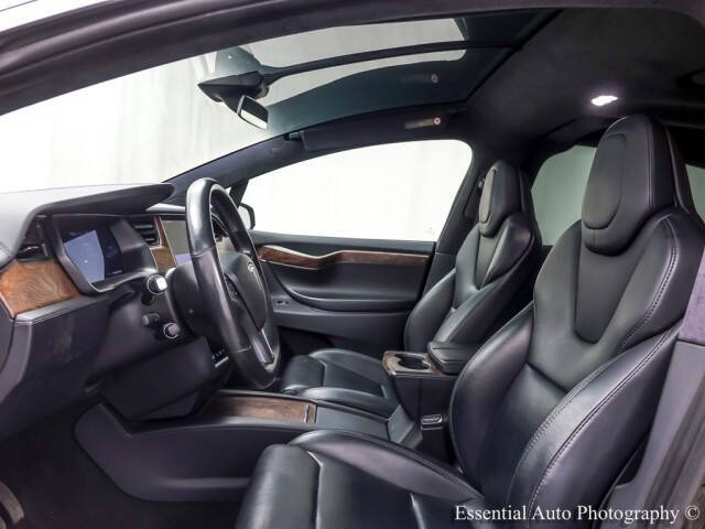 2019 Tesla Model X Standard Range