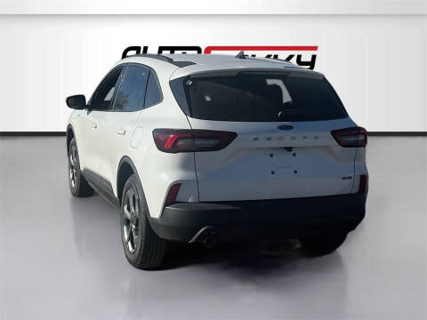 2025 Ford Escape Hybrid ST-Line Select