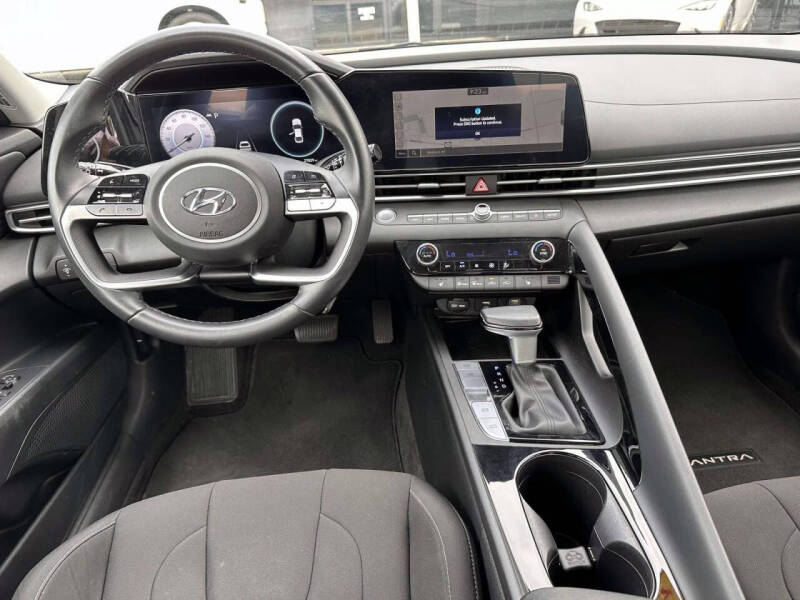2023 Hyundai Elantra